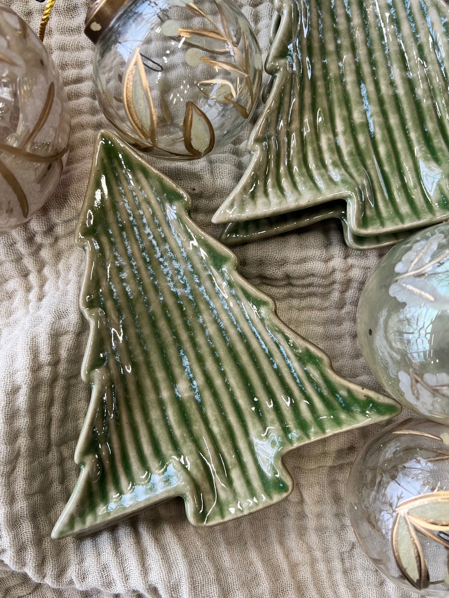5" Green Rib Tree Plate