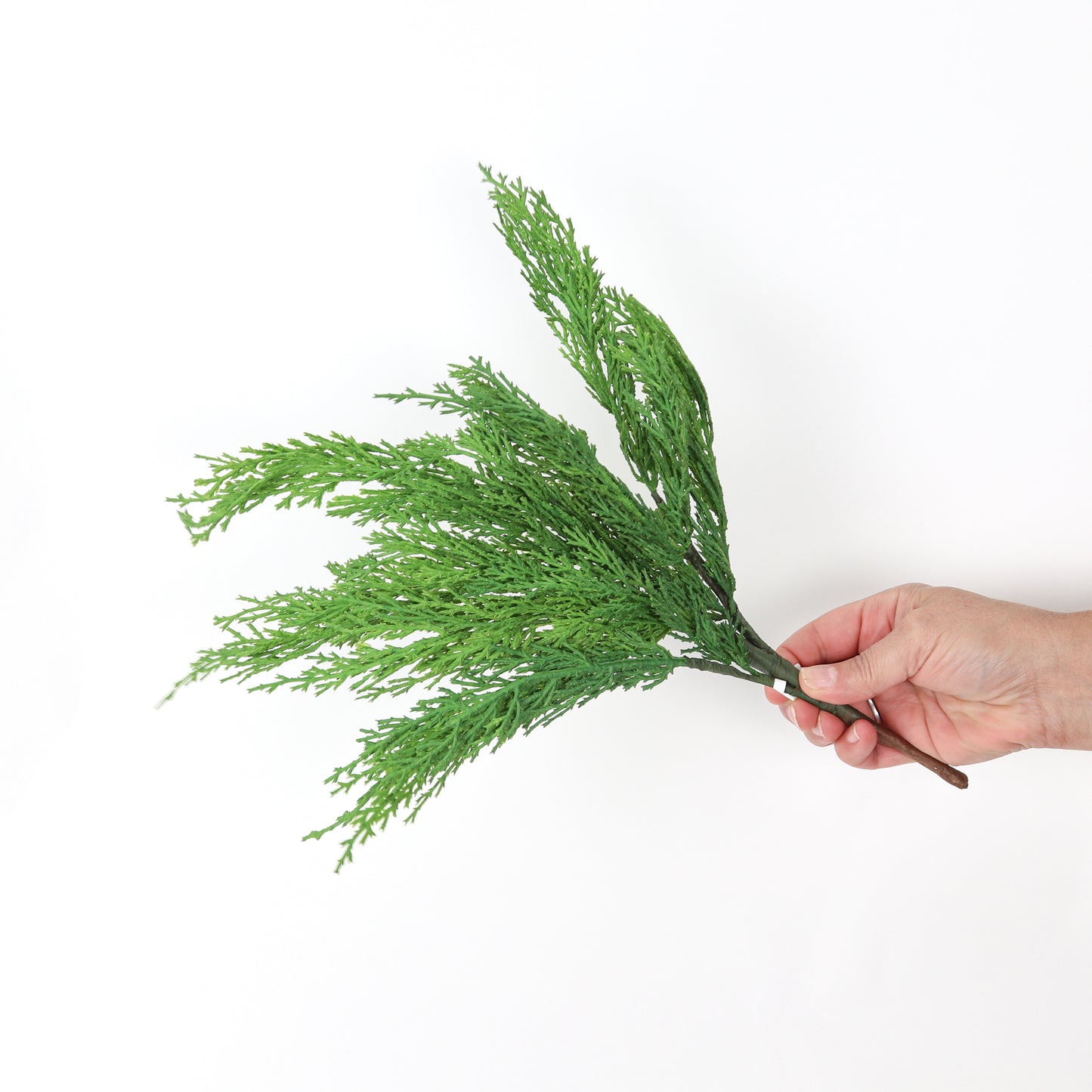 16" Pine Spray