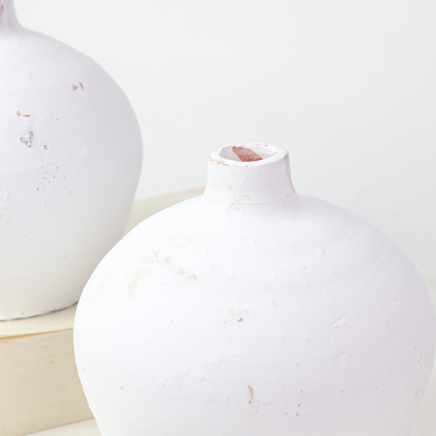 5" White Terra Vase