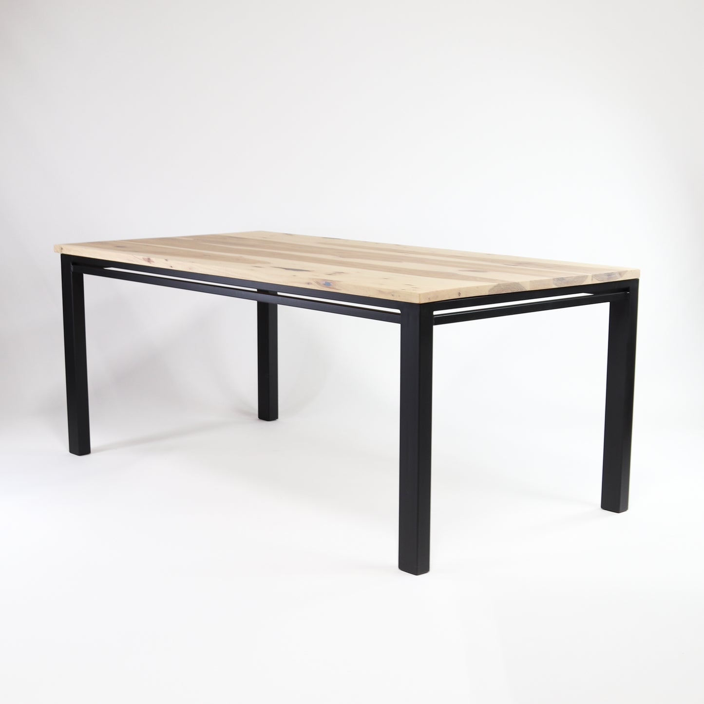Hickory Dining Tables
