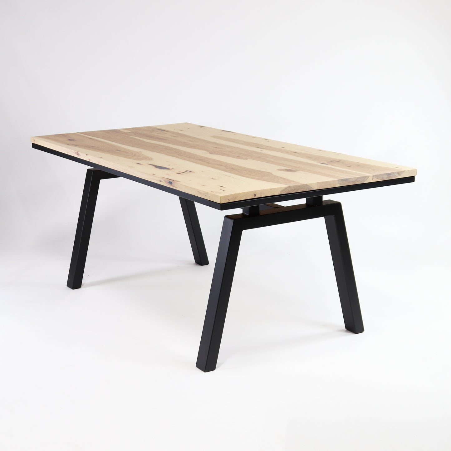 Hickory Dining Tables