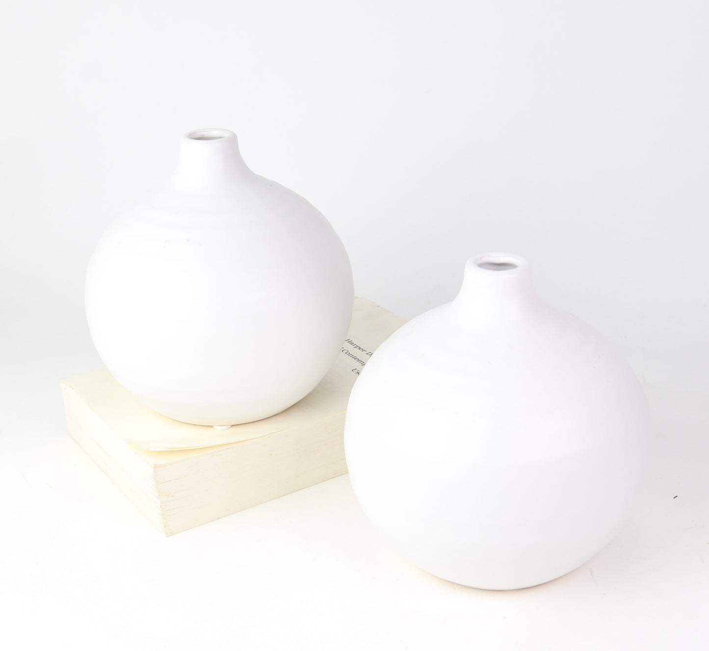 6.5" Swirl Vase