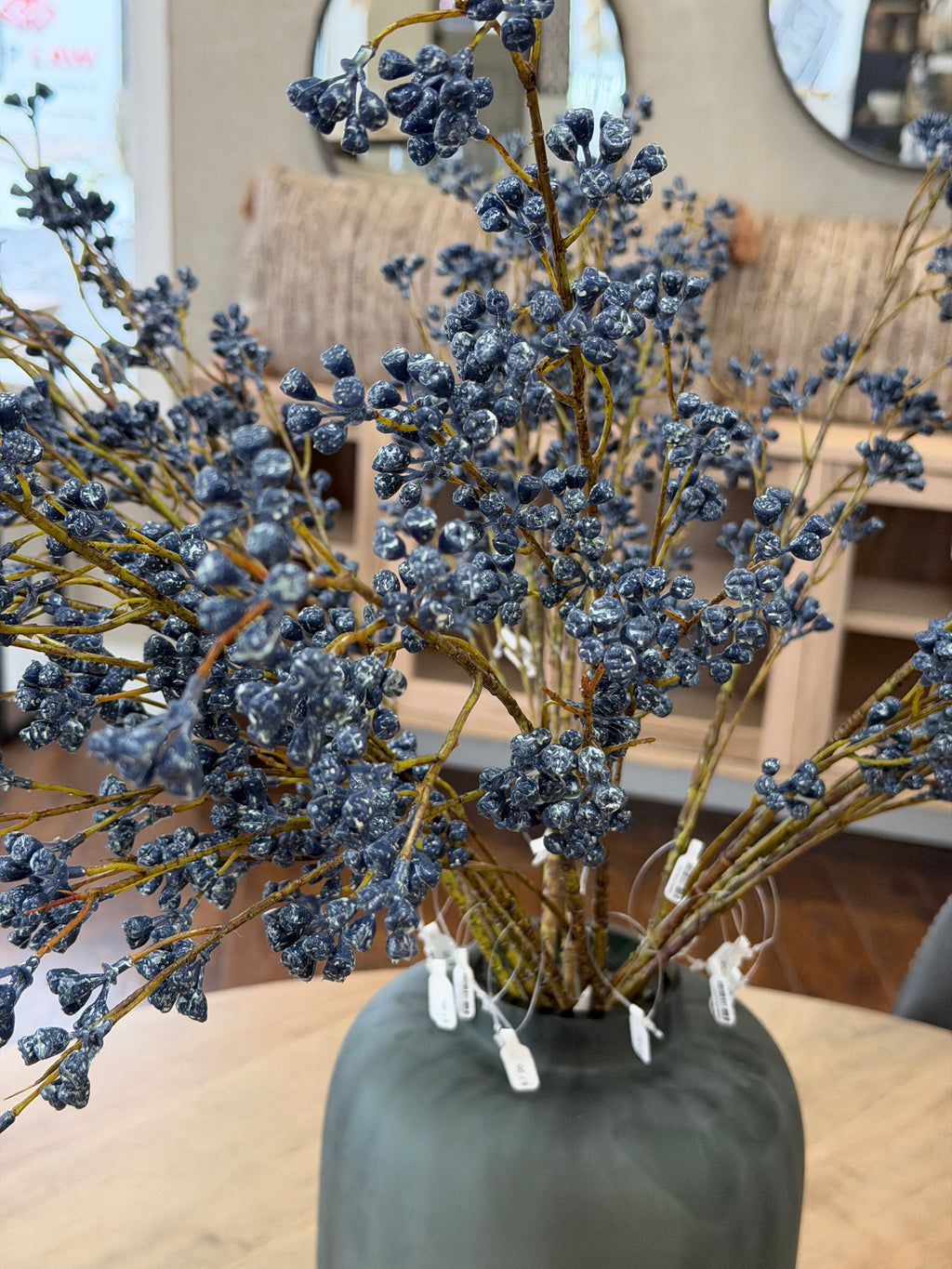 30"L BERRY SPRAY BLUE