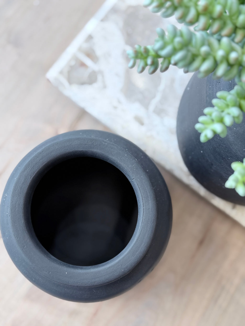 Black Plant Pot