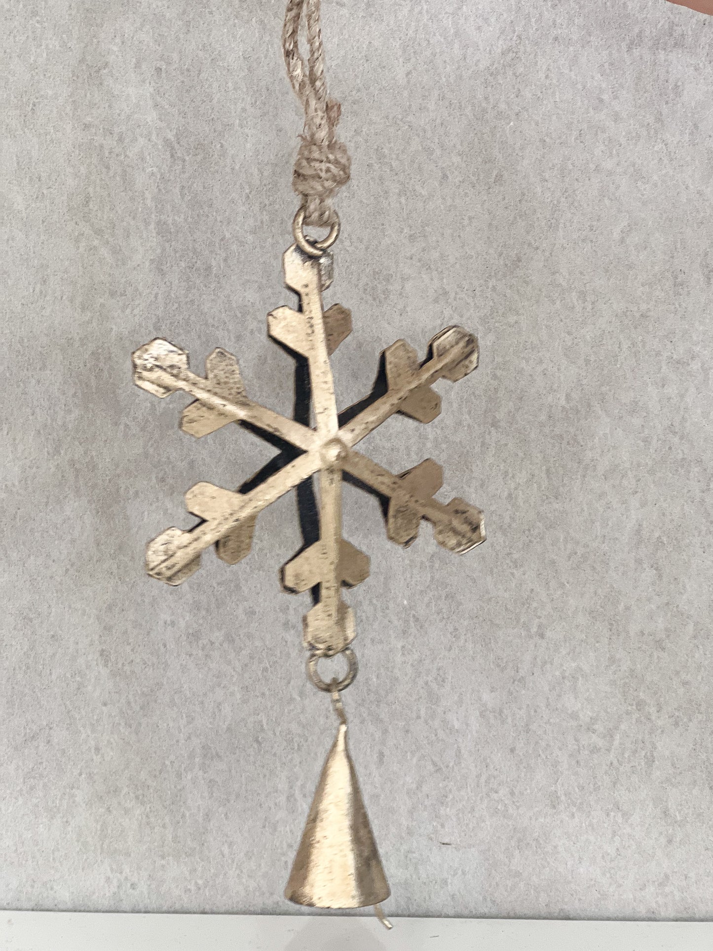 Brass Snowflake W/Bell