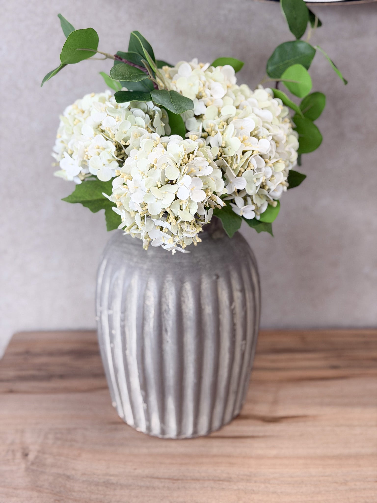 12" White Hydrangea Bundle
