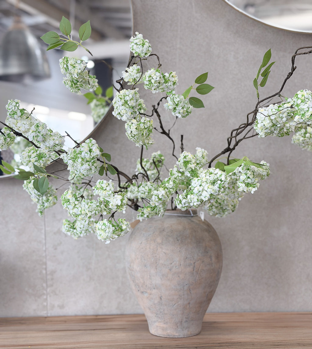 37" wht Hydrangea Branch