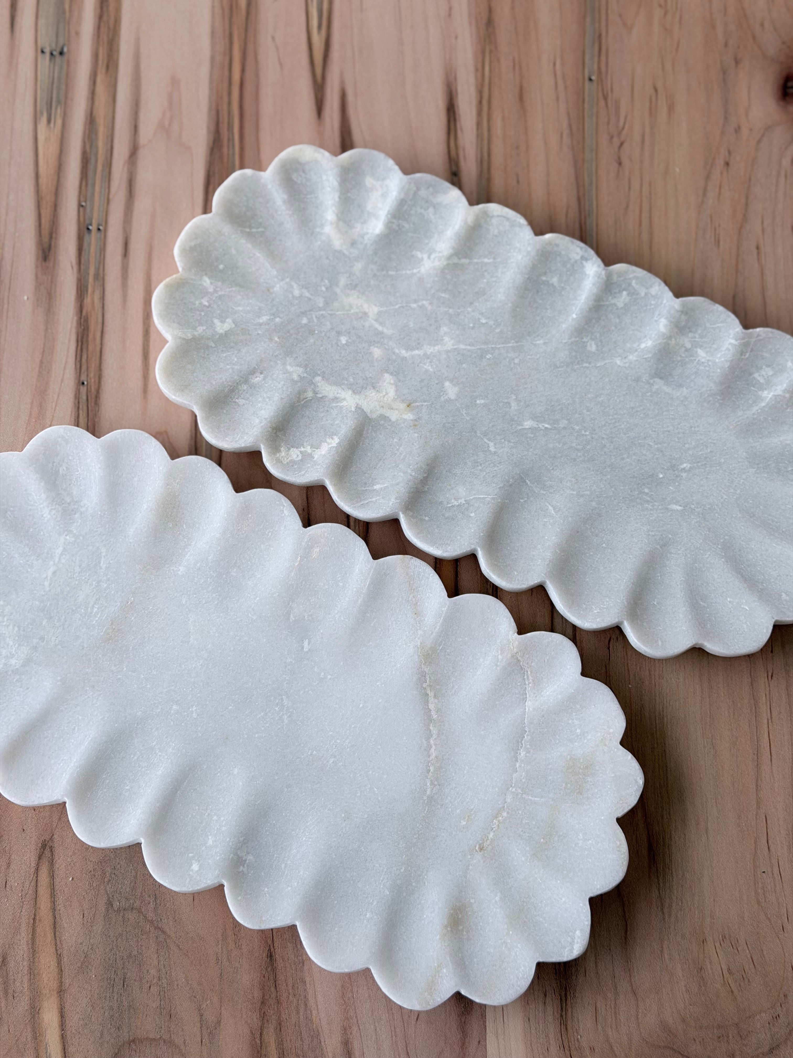 12" x  6" Scallop Tray
