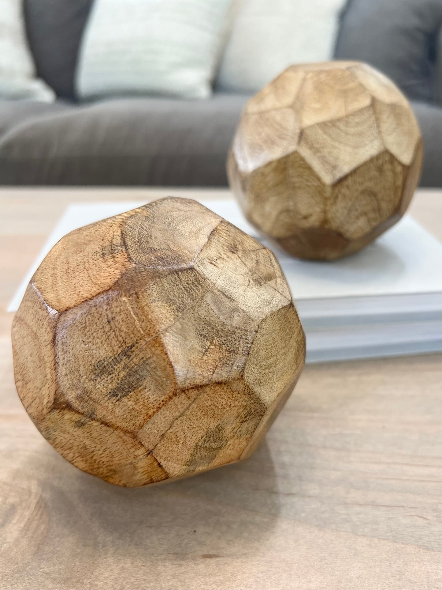 4" Brown Carved Ball