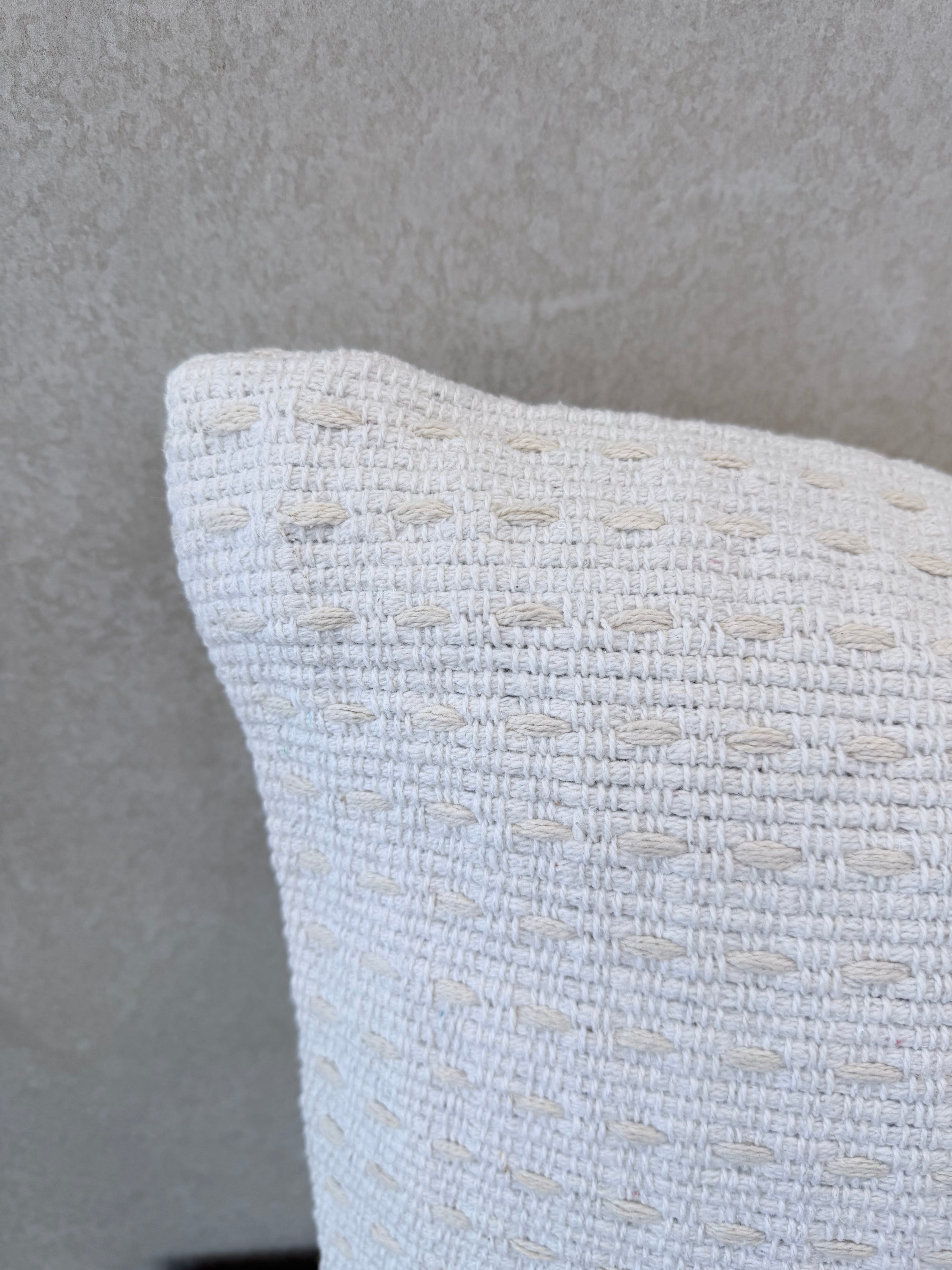20" Dash Woven Pillow