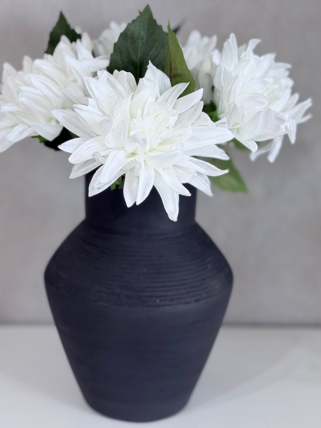 12' White Dahlia