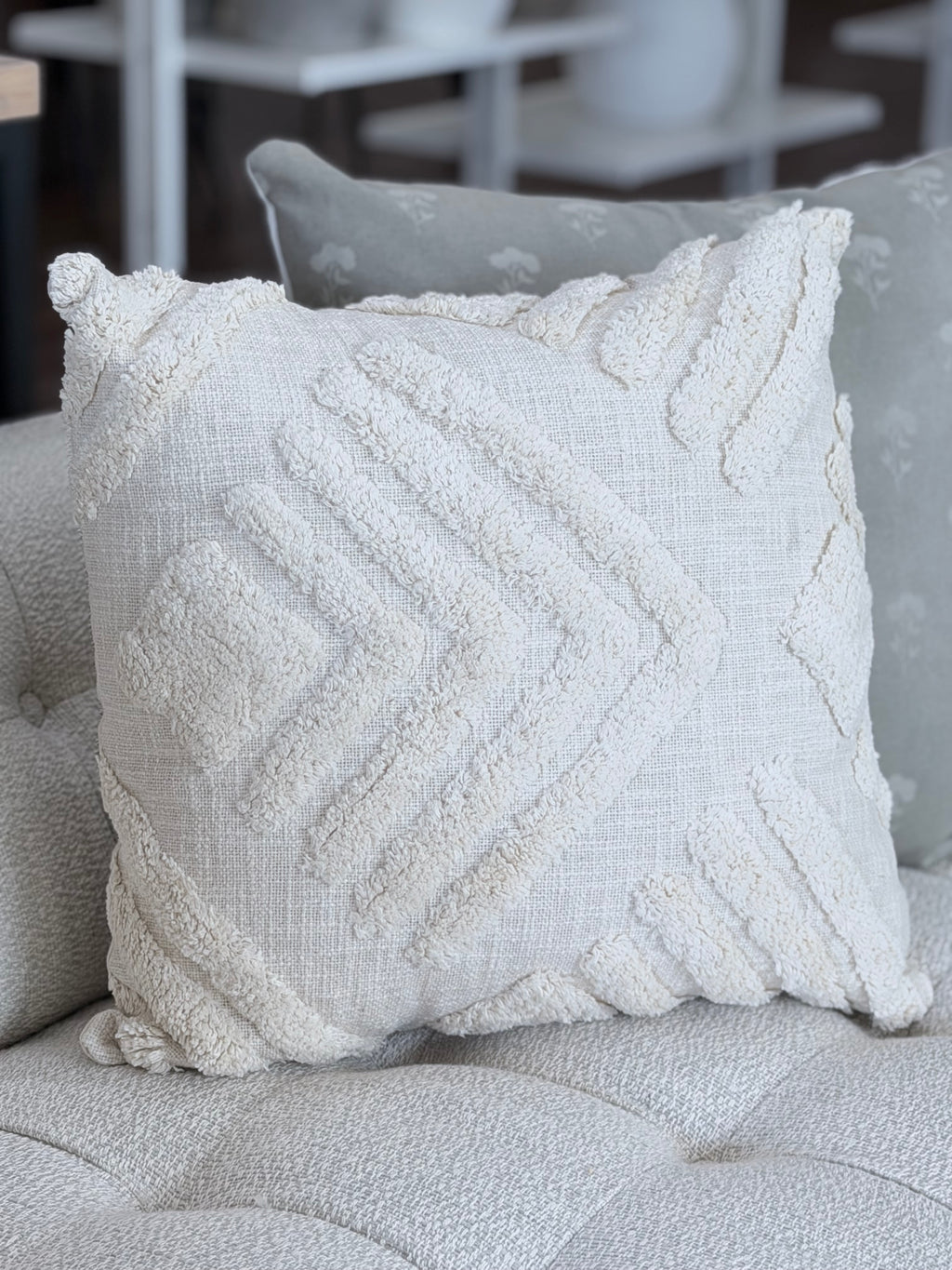 Geo Tufted Pilllow 20"