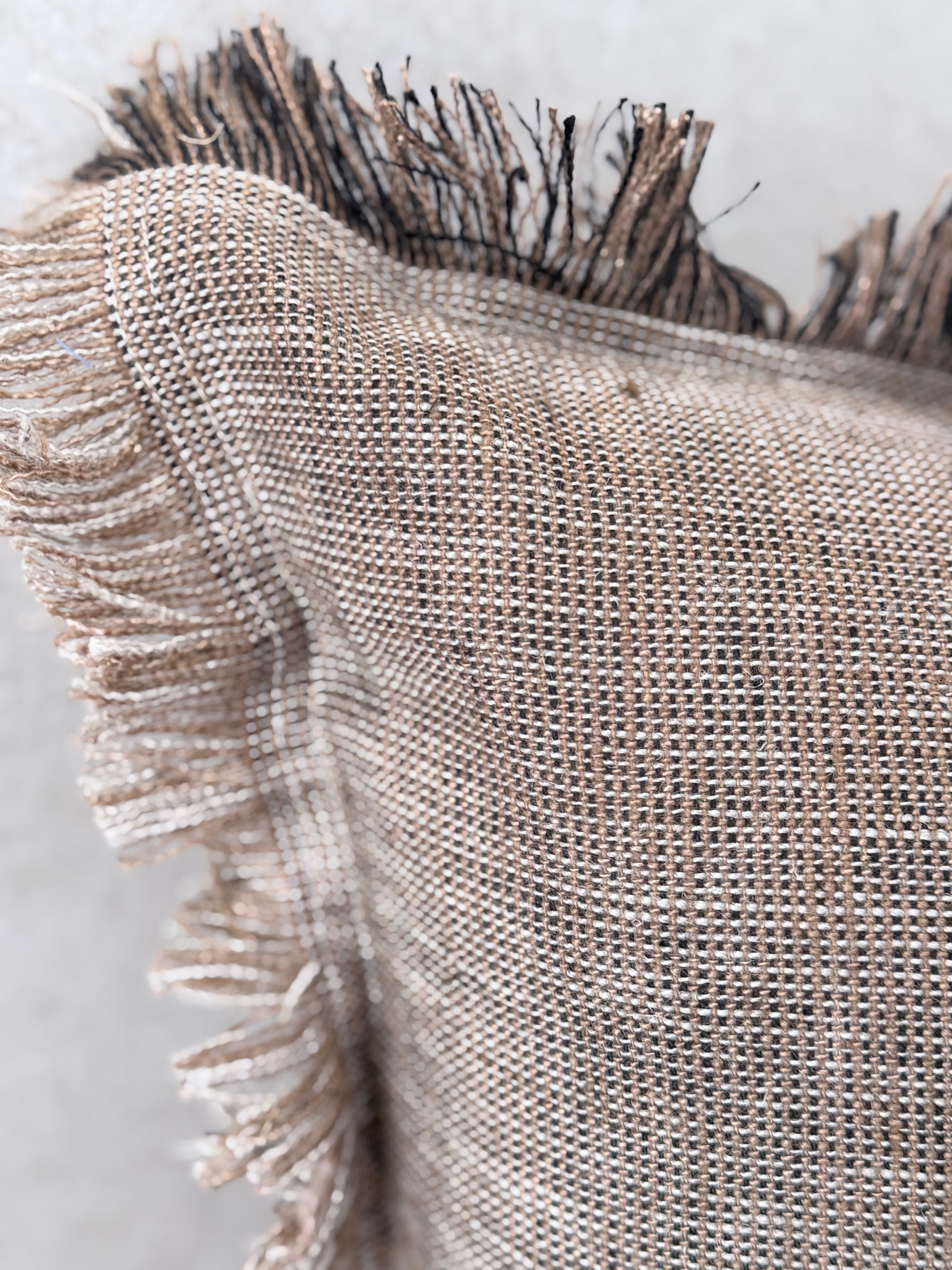 20" Linen Hamlet Brown