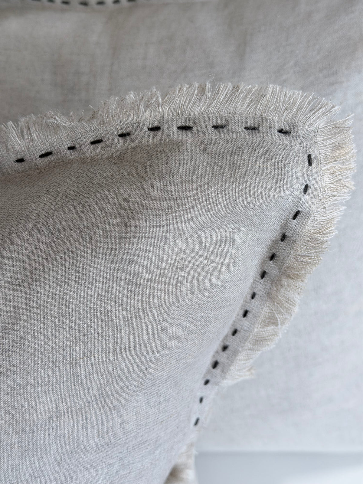 20" Oatmeal w/Stitch Pillow