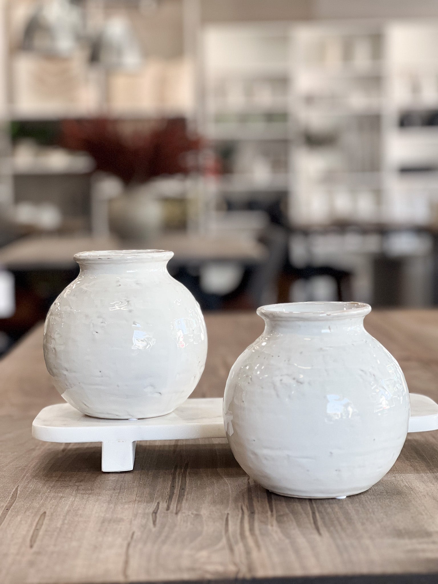6" WHT Ceramic Ball Vase