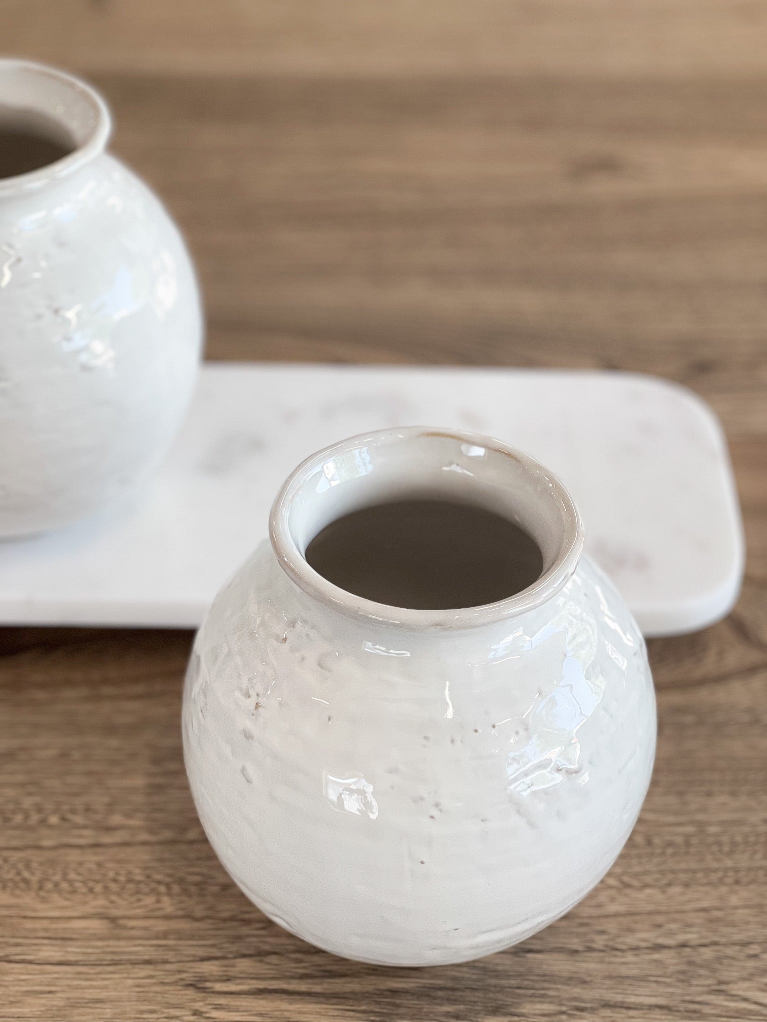6" WHT Ceramic Ball Vase