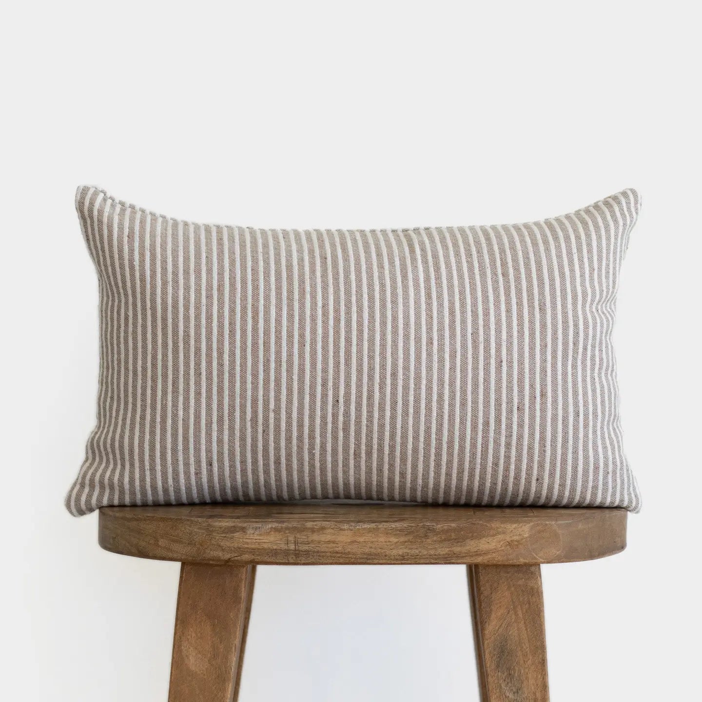 12" x 20" June Tan Lumbar